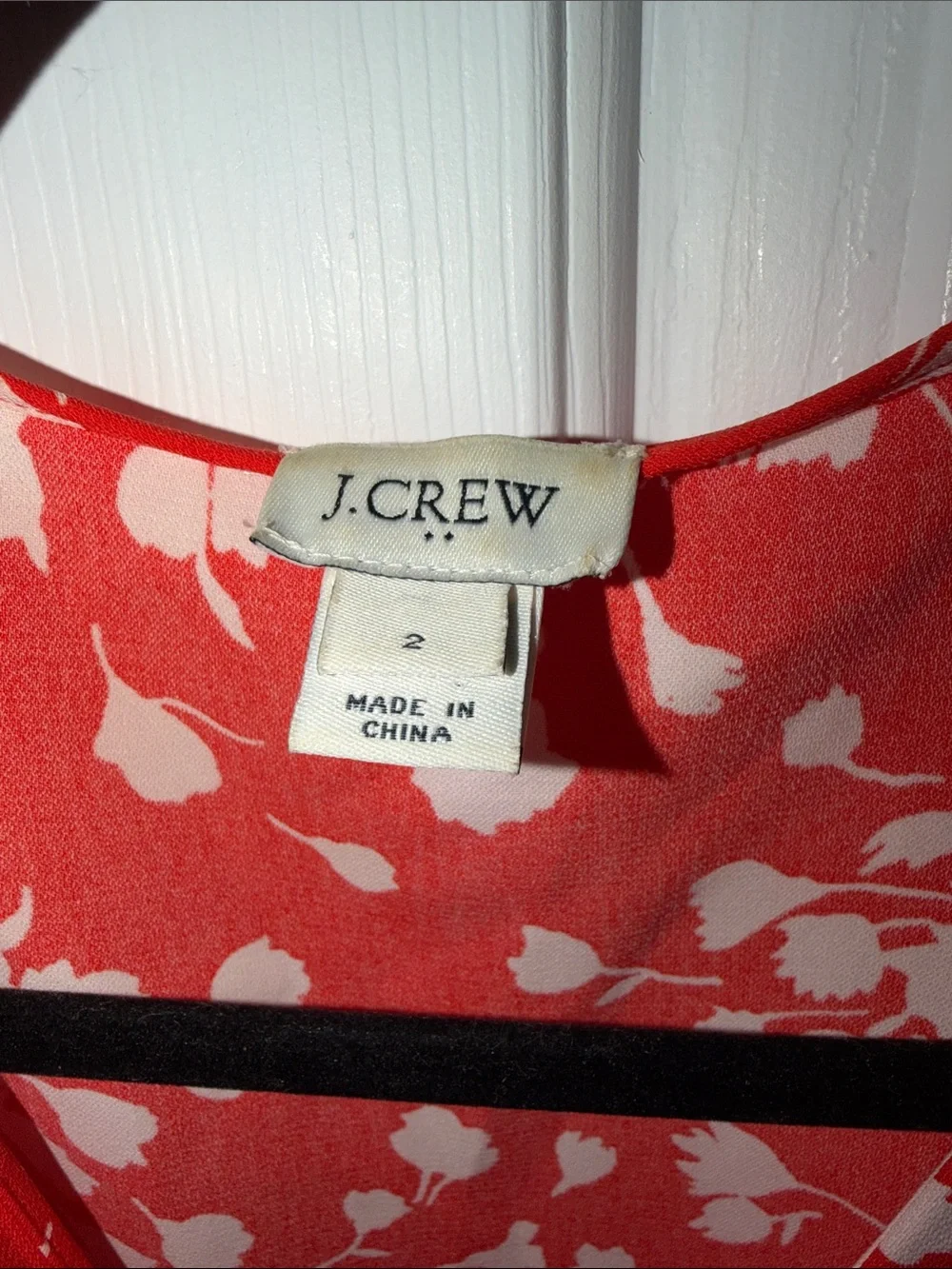 J.Crew Red Floral Wrap Flutter Sleeve V Neck Spring Guest‎ size 2